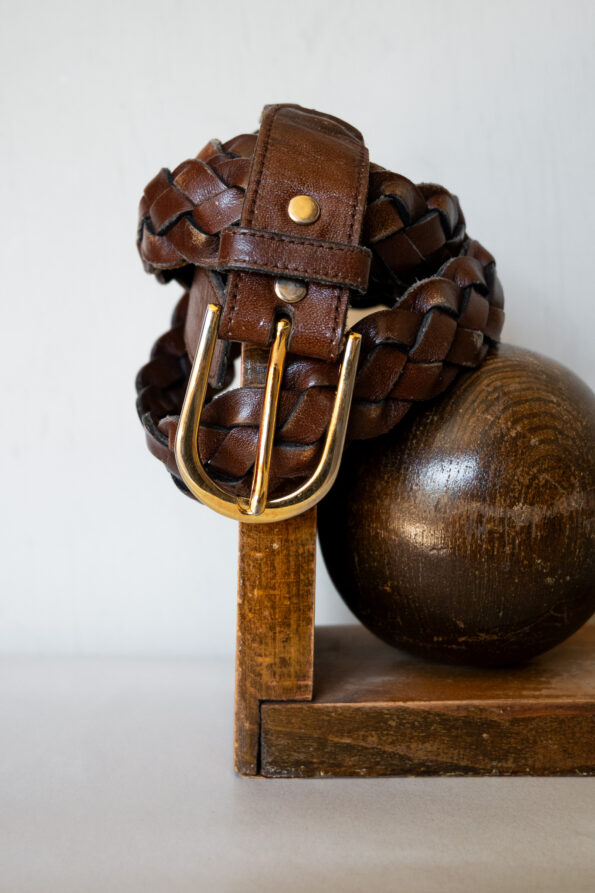 The brown braided belt - Image 2