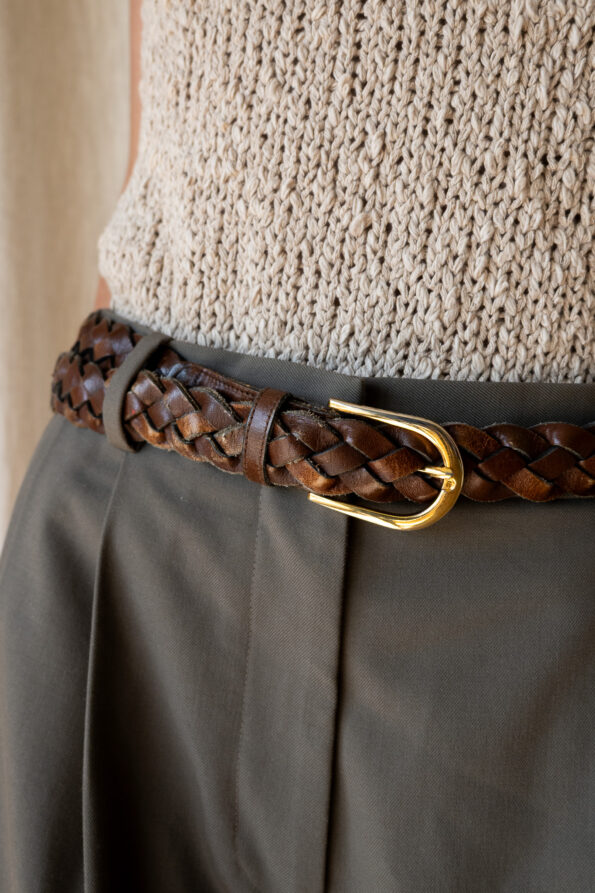 The brown braided belt - Image 4