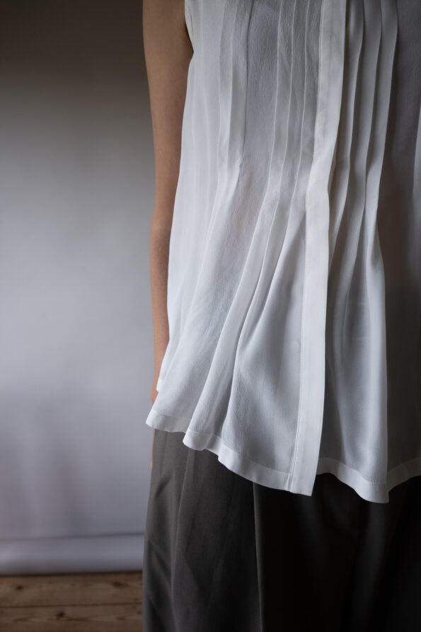 The pleated MAXMARA summer top - Size up to M - Image 5