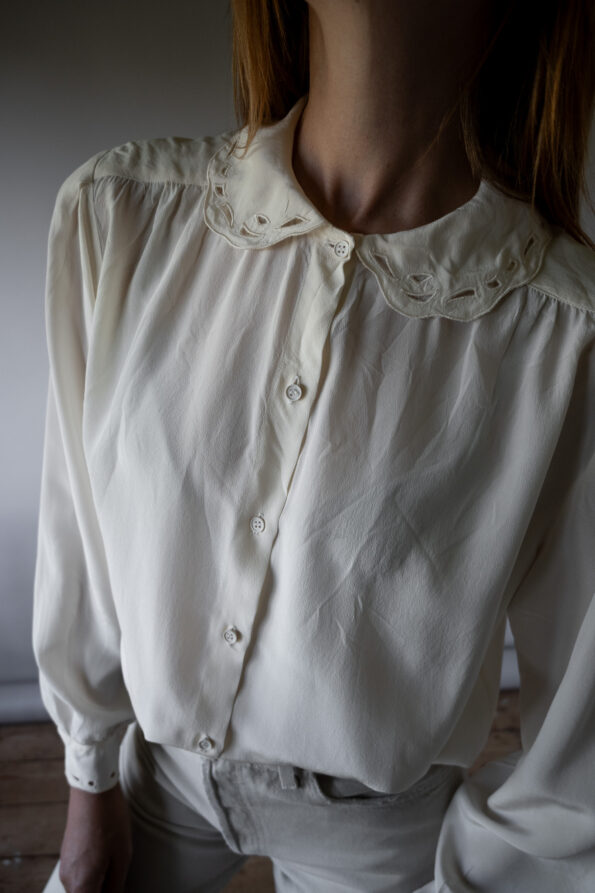 The openwork 100% silk blouse - Size up to 38 - Image 5