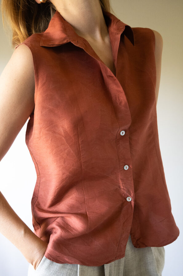 The sleeveless 100% silk brick top - Size up to 38 - Image 3