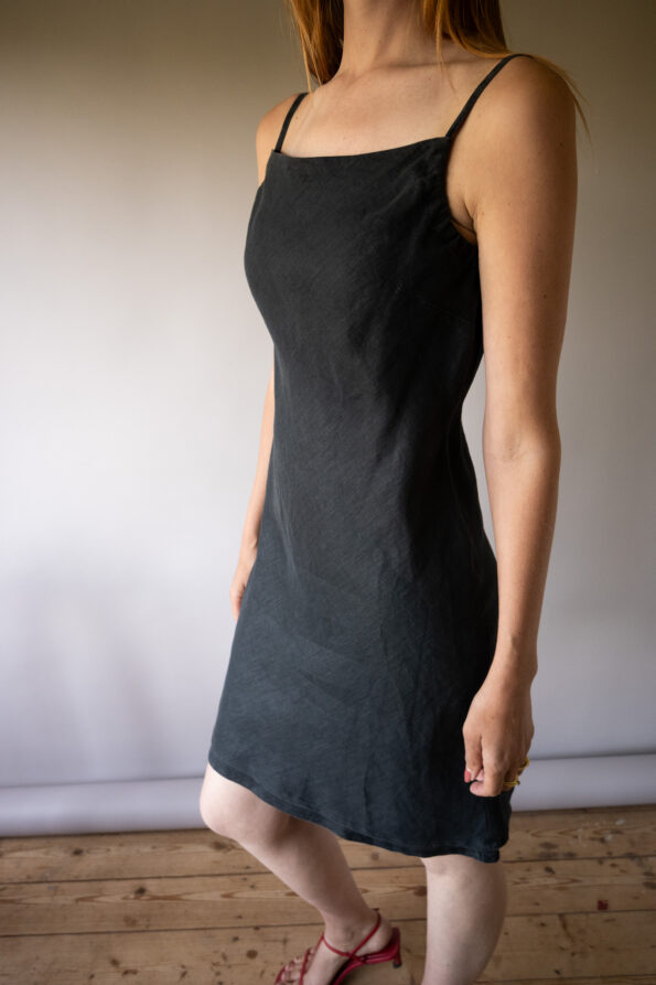 The 100% linen perfect little black summer dress - Size up to 36 - Image 3