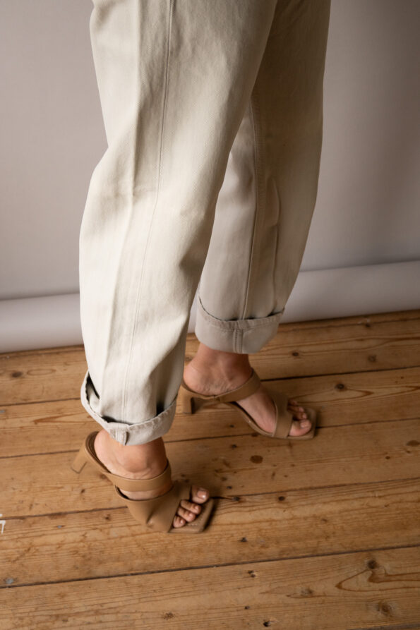 The off white Levi’s 501 - Size up to 28 INCH - Image 2