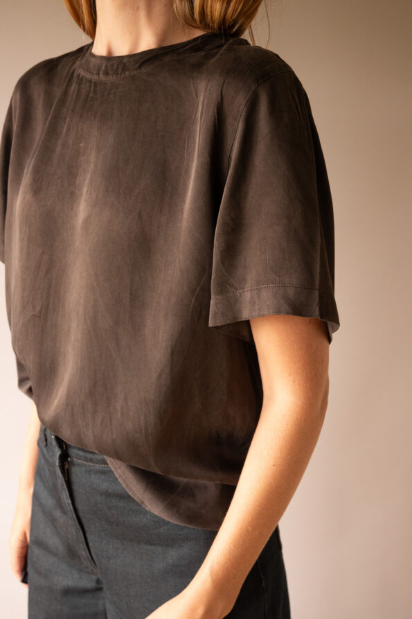 The deep brown satin silk top - Size up to M