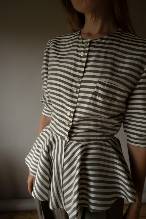 The 100% silk striped peplum top - Size up to small 36 - Image 4