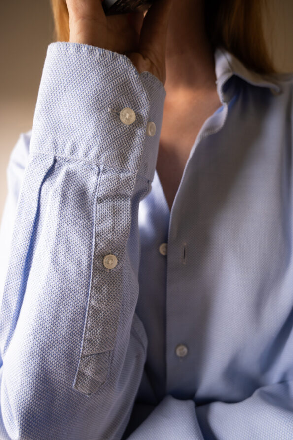 The light blue cotton shirt by HUGO BOSS - Size up to 40 - Image 4