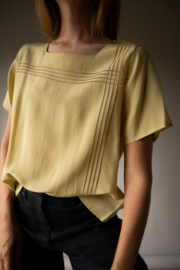The 100% silk detailed yellow top - Size up to 38