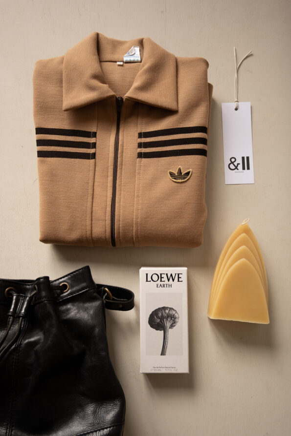 Rare find: The vintage Adidas 1970’s beige track jacket - Size up to 40 - Image 10