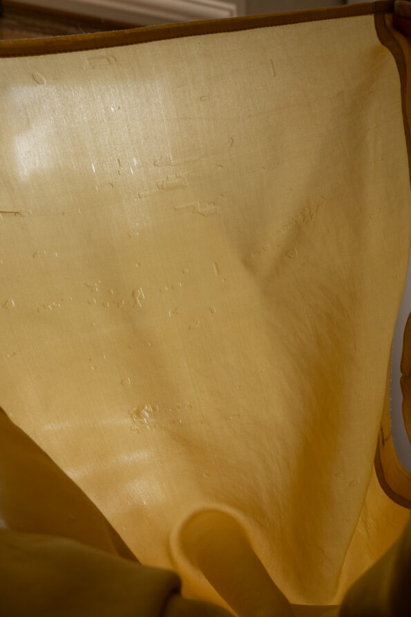 The 100% silk soft yellow shirt - Size up to 42 - Image 6