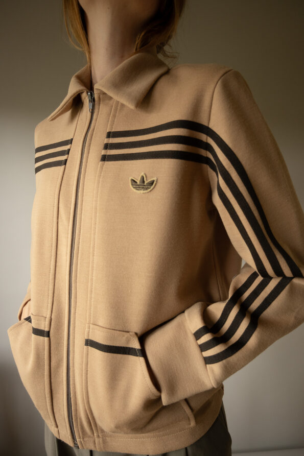Rare find: The vintage Adidas 1970’s beige track jacket - Size up to 40 - Image 3