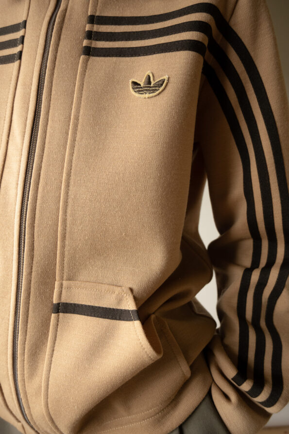 Rare find: The vintage Adidas 1970’s beige track jacket - Size up to 40 - Image 6
