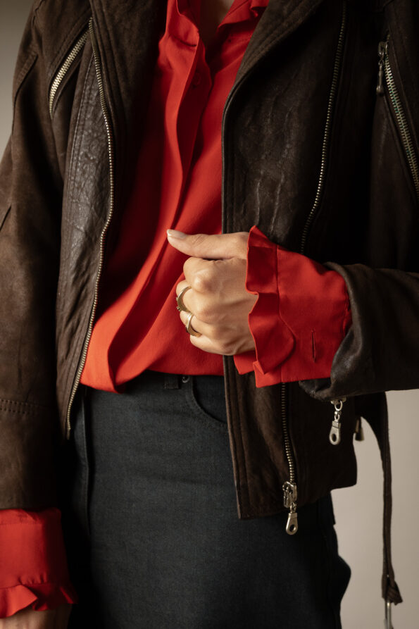 The 100% silk ruffle detail red blouse - Size up to M - Image 3