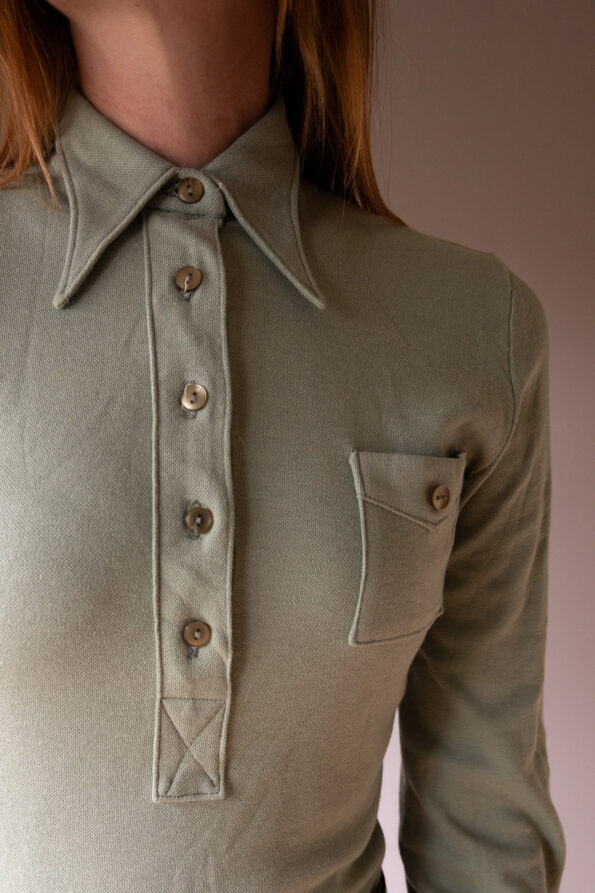 The 1970’s pointy collar jersey in mint green - Size up to XS - Image 3