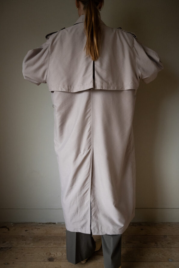 The light taupe trenchcoat - Size up to L - Image 6