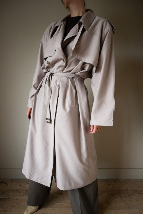 The light taupe trenchcoat - Size up to L - Image 7