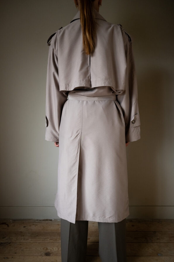 The light taupe trenchcoat - Size up to L - Image 8