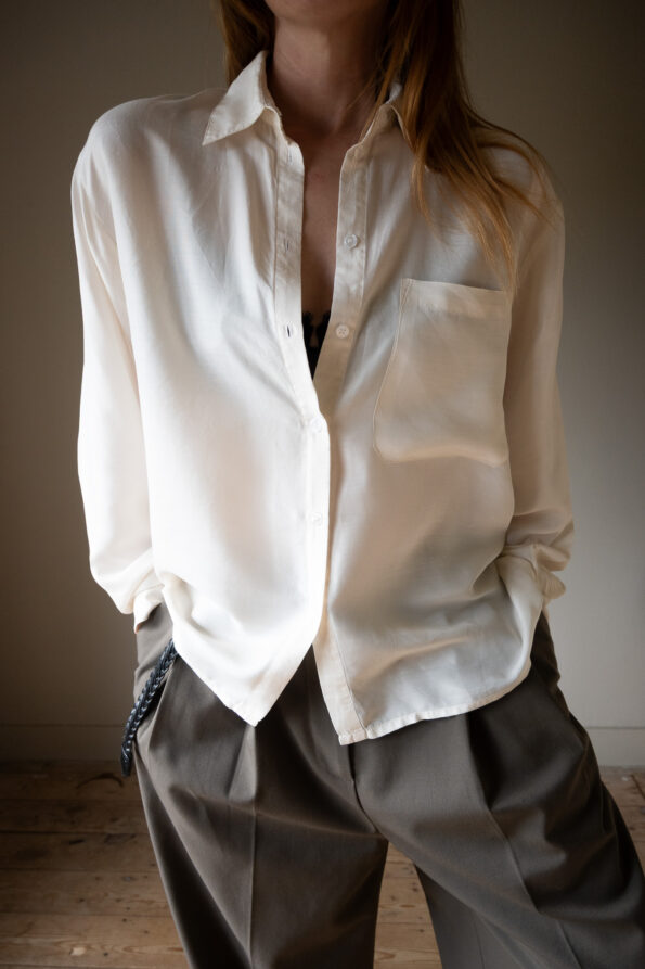 The floaty silk off white blouse - Size up to 38 - Image 4