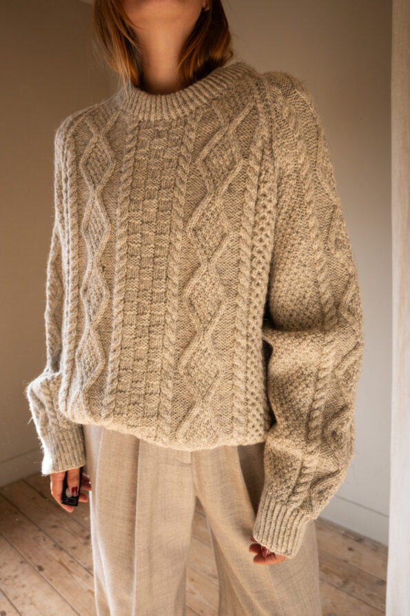The classic 100% wool ARAN knit - Size up to XL - Image 3