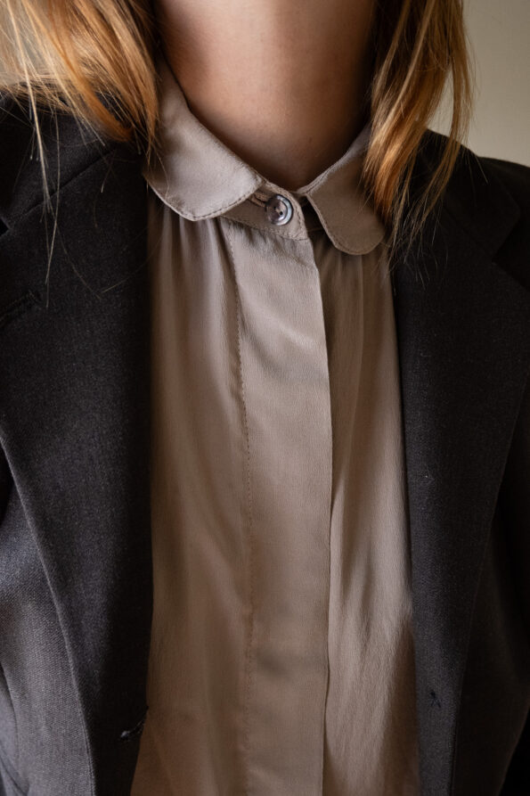 The taupe floaty silk blouse - Size up to S