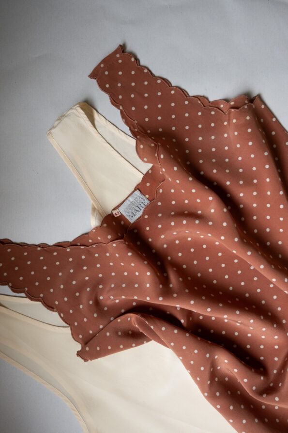 The 100% silk singlet set - Size up to L - Image 2